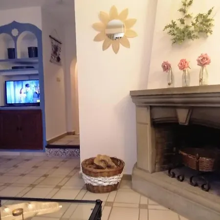 Welcoming House In With Shared Pool Casa de Férias Torrevieja